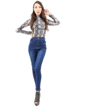 Load image into Gallery viewer, Alden Skinny Jeans - Yaze Jeans
