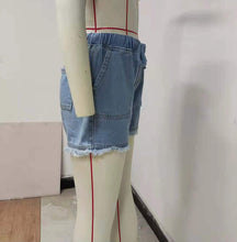 Load image into Gallery viewer, Womens Casual Shorts Summer Short with Pockets - Yaze Jeans
