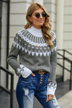 Load image into Gallery viewer, High Neck Printed Knit Sweater - Yaze Jeans
