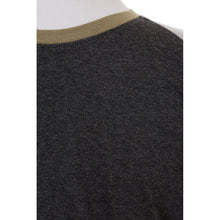 Load image into Gallery viewer, Jaylen Raglan Long Sleeve Tee Small Boys - Yaze Jeans
